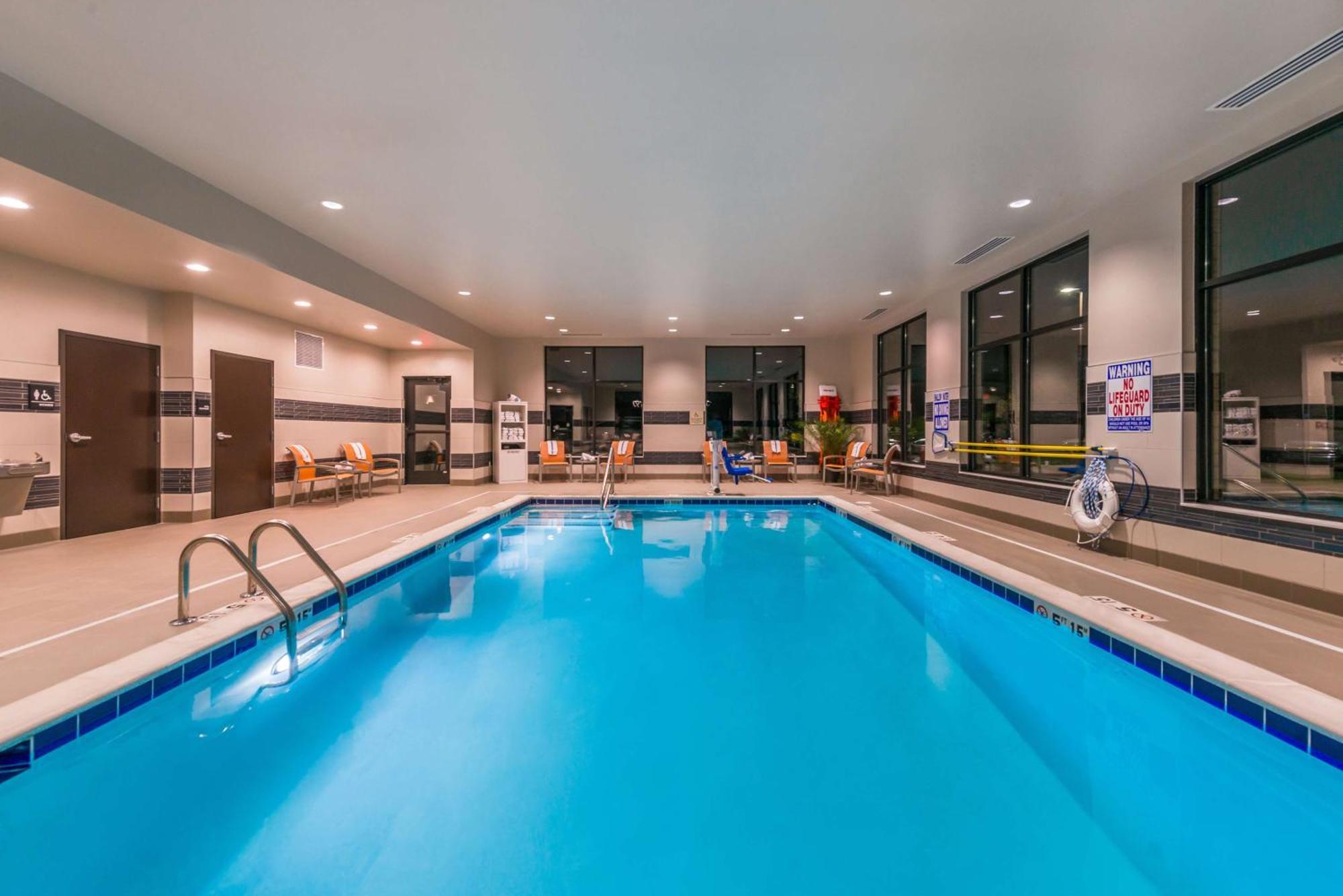Hampton Inn & Suites Wixom/Novi/Detroit, Mi Exteriér fotografie